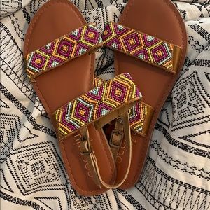 Sandals size 8